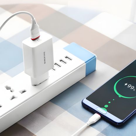 Borofone BA21A Зарядное устройство QC 3.0 18W Белое Borofone BA21A Зарядное устройство QC 3.0 18W Белое