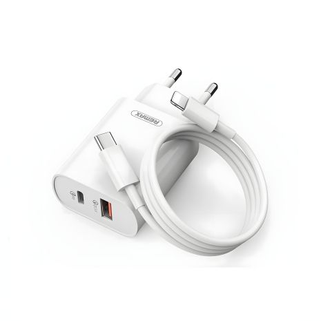 Remax RP-U37 QC + PD 18W зарядное устройство с Lightning to Type-C кабелем, белое Remax RP-U37 QC + PD 18W зарядное устройство с Lightning to Type-C кабелем, белое
