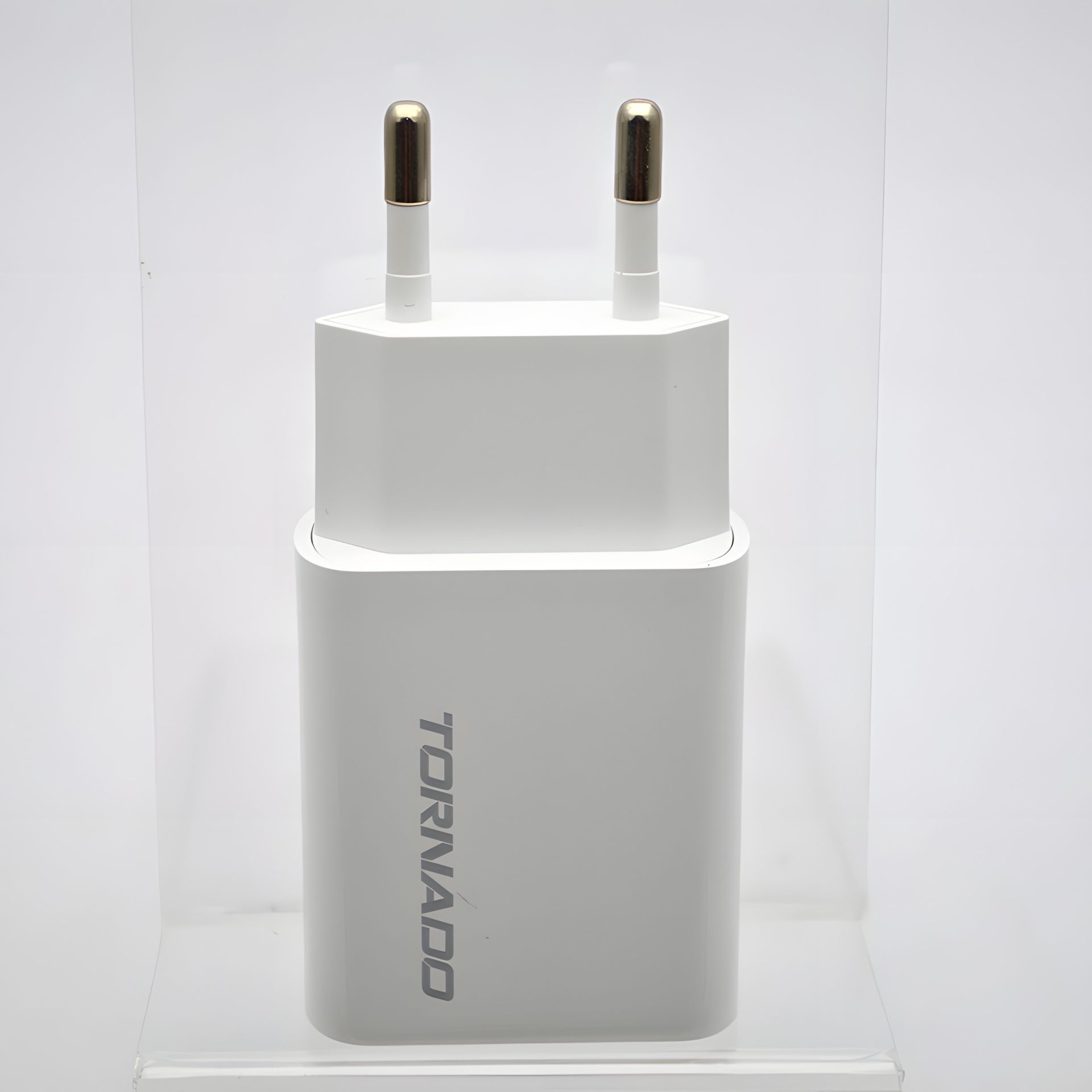 Tornado TD-14 зарядний пристрій 2in1 1USB Type-C White Tornado TD-14 зарядний пристрій 2in1 1USB Type-C White
