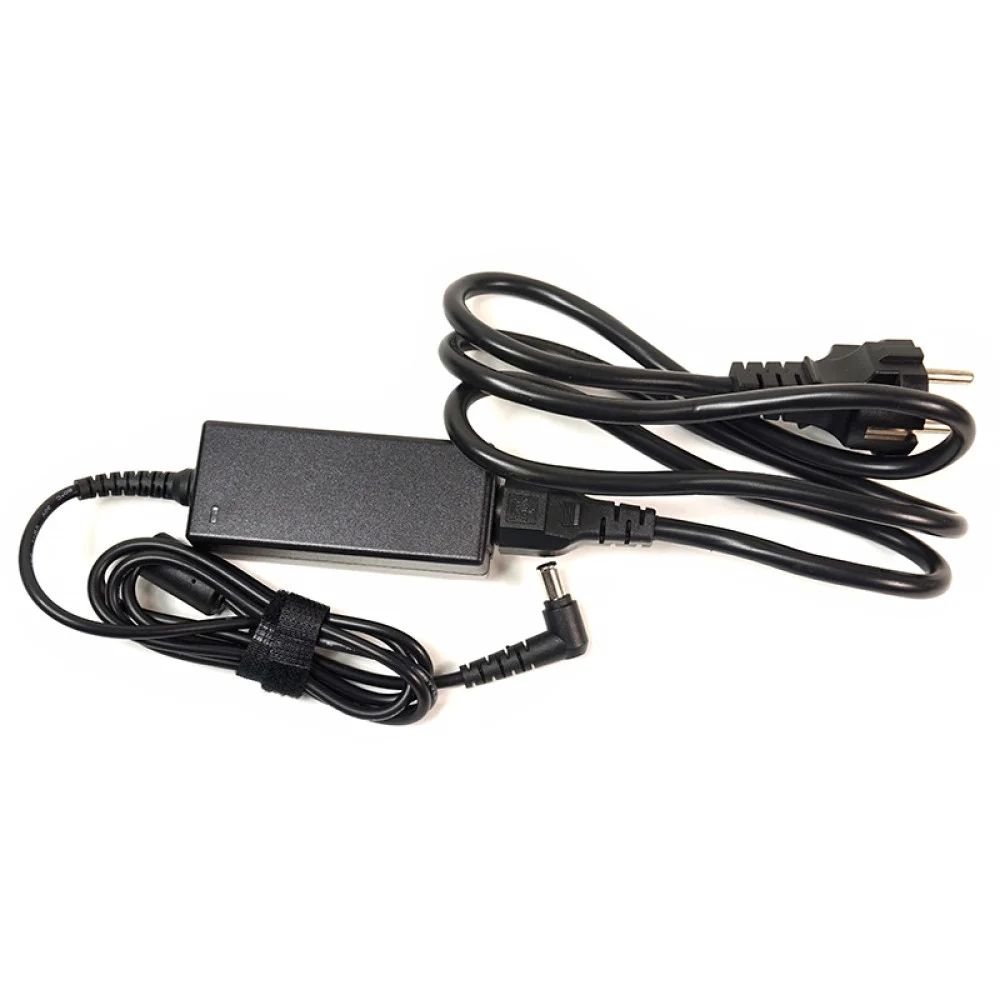 Универсальный блок питания для ноутбуков PowerPlant Samsung, 220V, 14V 42W 3A (6.5*4.4) Универсальный блок питания для ноутбуков PowerPlant Samsung, 220V, 14V 42W 3A (6.5*4.4)